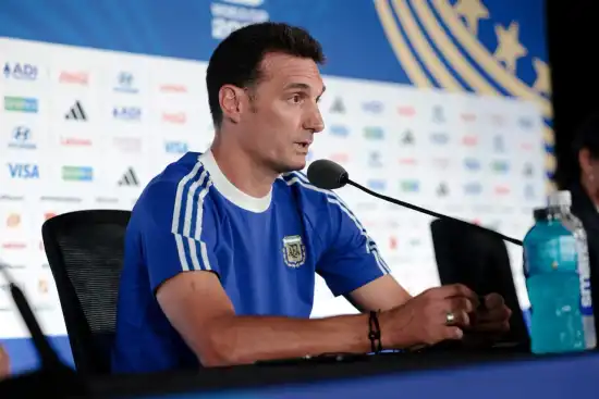550x367_lionel-scaloni-conferencia-prensa-1145536-221924