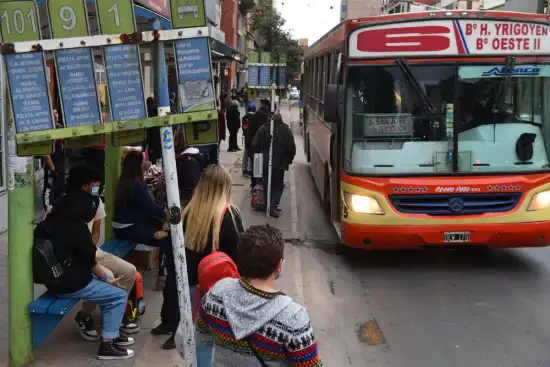 550x367_servicio-de-colectivos-en-tucumn--imagen-ilustrativa-de-archivo-la-gaceta-1138885-163100