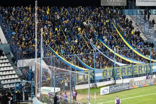600x400_antecedente-hinchas-rosario-central-coparon-tribuna-visitante-monumental-jose-fierro-durante-partido-disputado-2025-1157668-215002