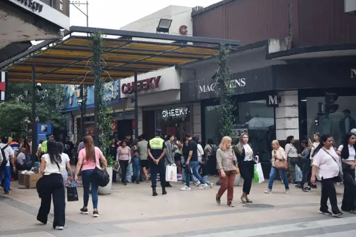 comercio-tucuman-como-funcionara-atencion-durante-feriado-24-septiembre-1155045-111945