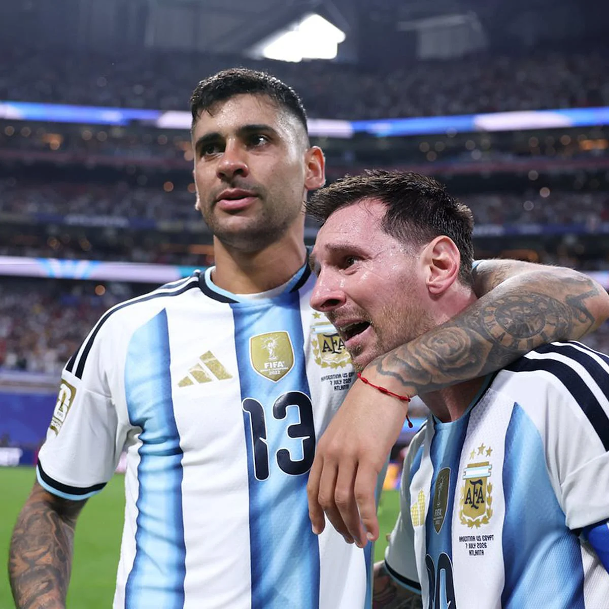 el-cuti-romero-a-messi-tras-ganarle-a-inglaterra-AZFWG2HEQRHYVBG4ZPT3NJJSE4