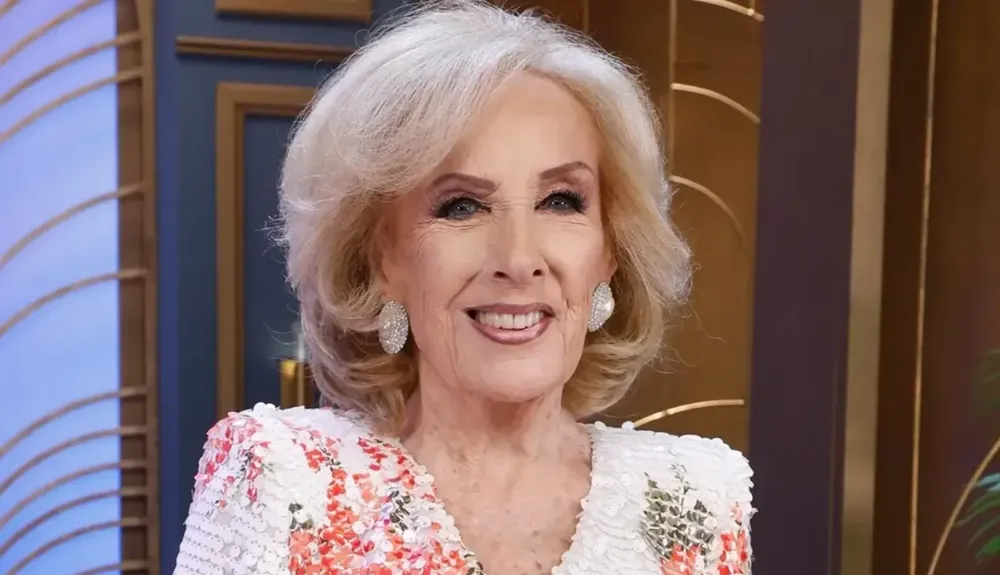 Mirtha-L-6ab6bba7c068e-6abf31b7a447a