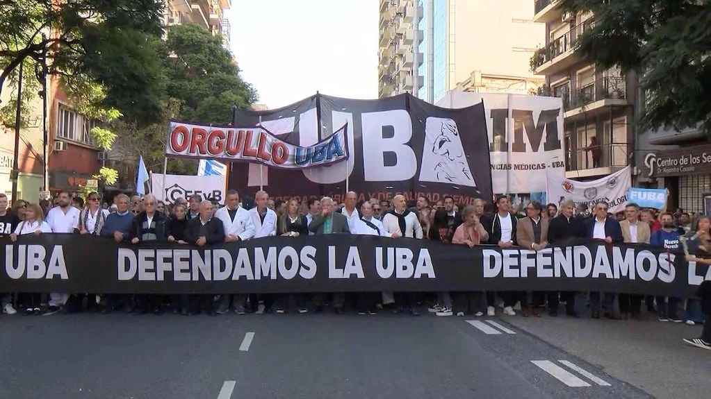 en-octubre-habra-otra-marcha-federal-universitaria-foto-tn-W4I6TTHHKBFKFFO2VOORB5NMFU